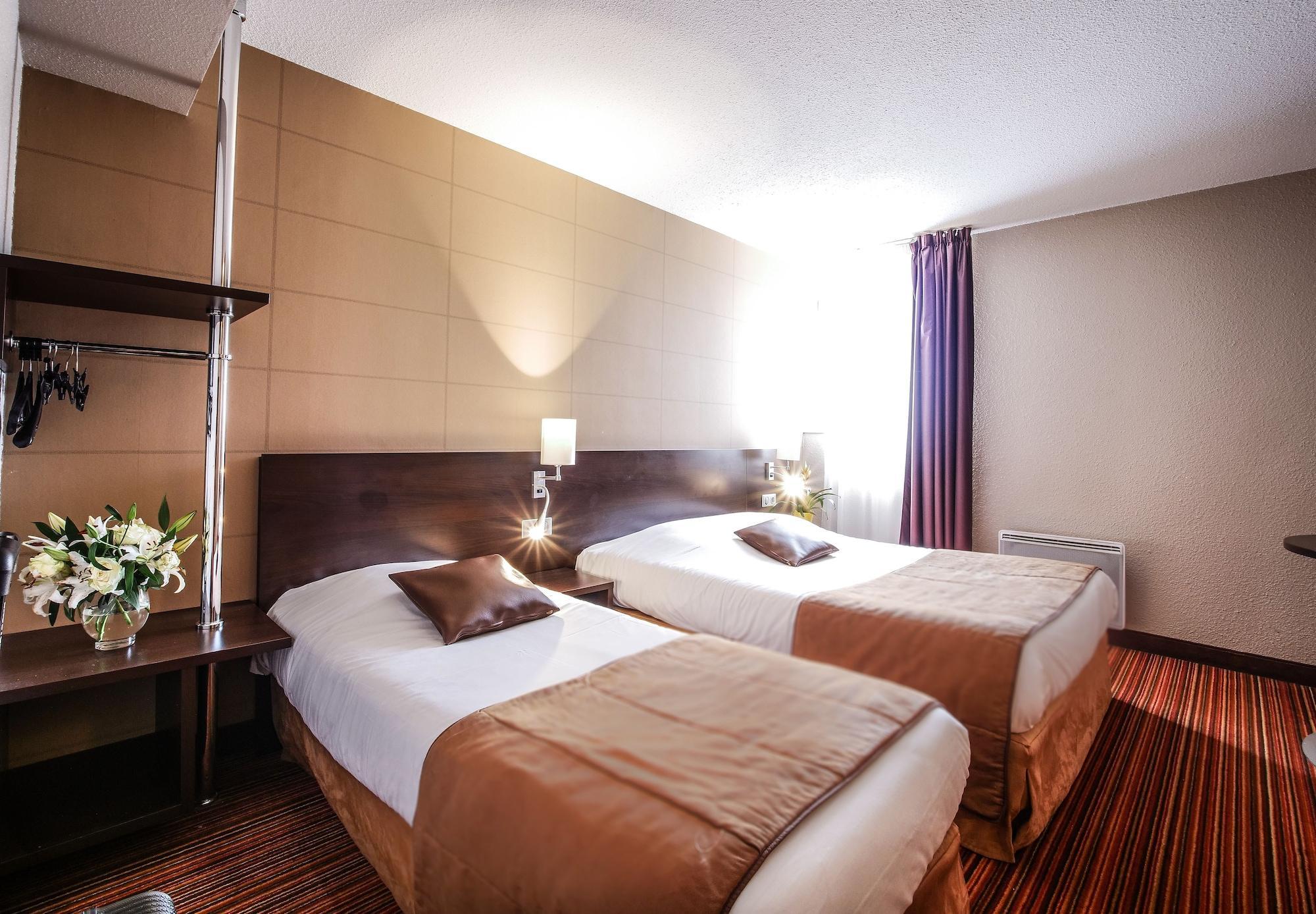 Hotel Inn Design Resto Novo Le Mans 阿纳齐 外观 照片
